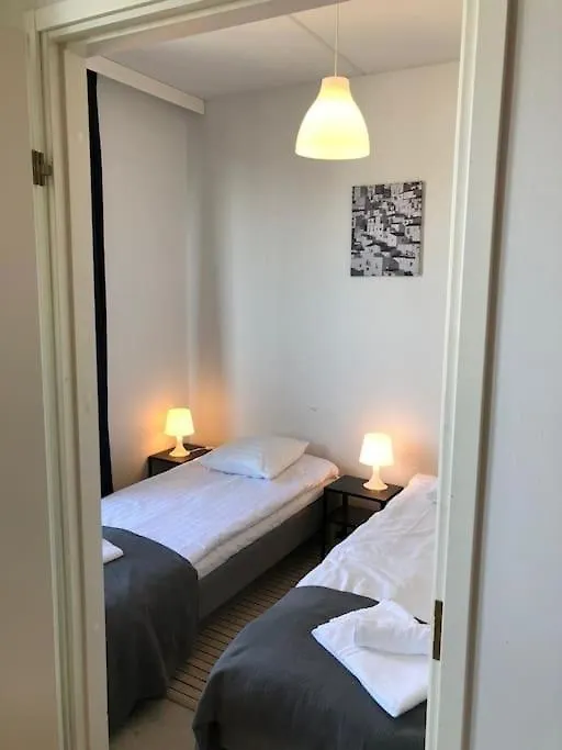Kotimaailma - Kaksio Saunalla Herttoniemessae Apartment Helsinki