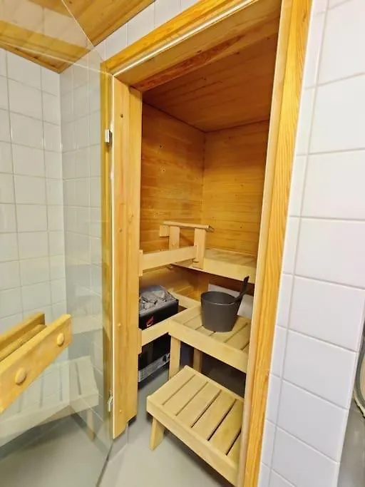 Kotimaailma - Kaksio Saunalla Herttoniemessae Apartman Helsinki